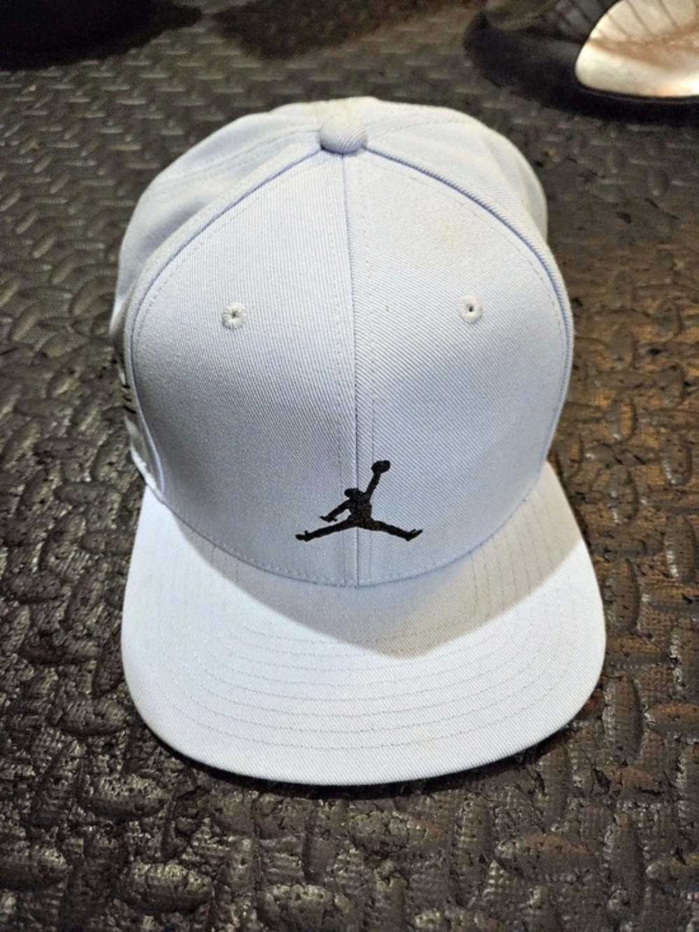 Jordan Pro Cap Blue L/XL. Good Condition. Minor Wear.